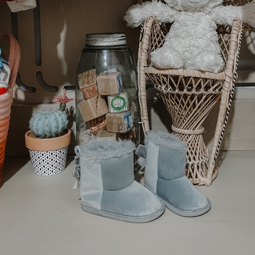 0-3m Fuzzy Winter Boots